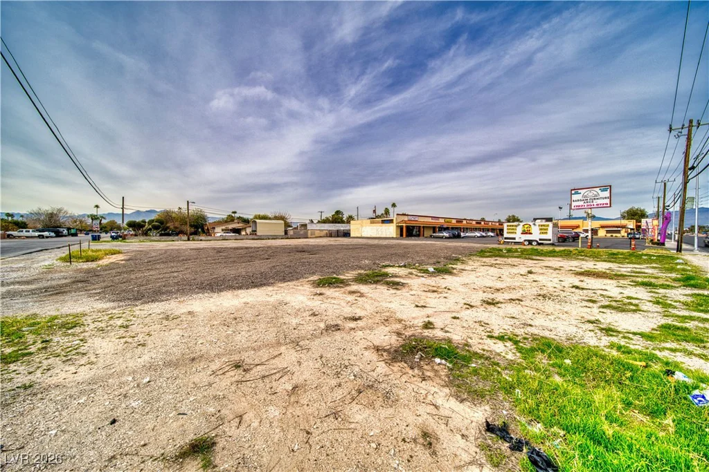 2200 Decatur, Las Vegas, NV 89108