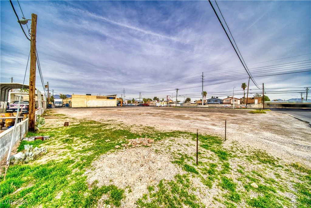 2200 Decatur, Las Vegas, NV 89108