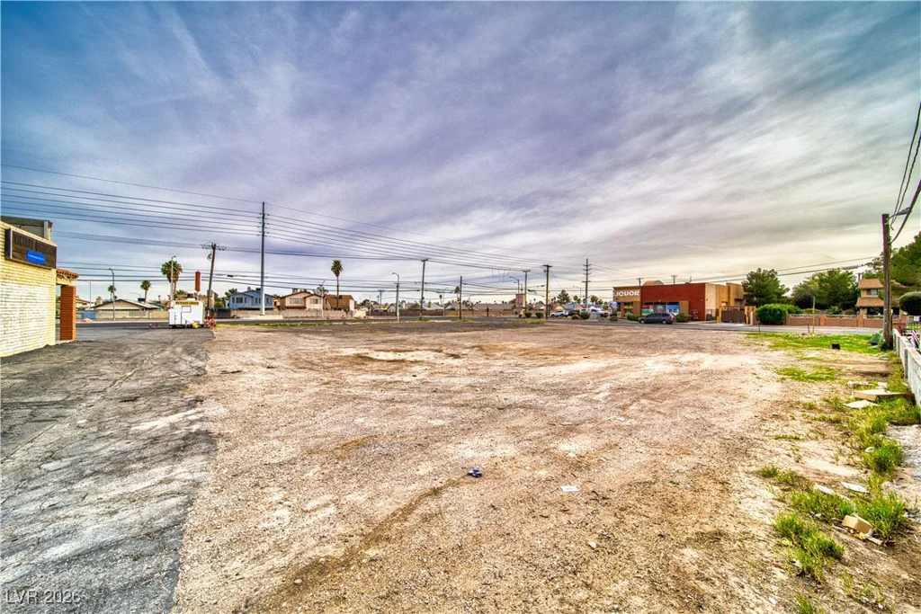 2200 Decatur, Las Vegas, NV 89108