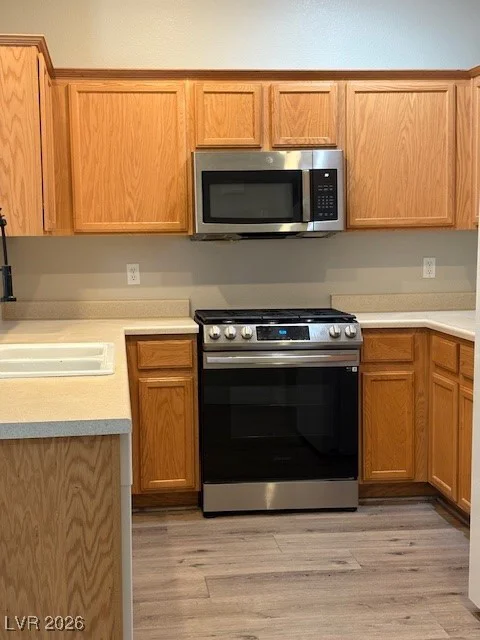 5960 Palmilla, North Las Vegas, NV 89031