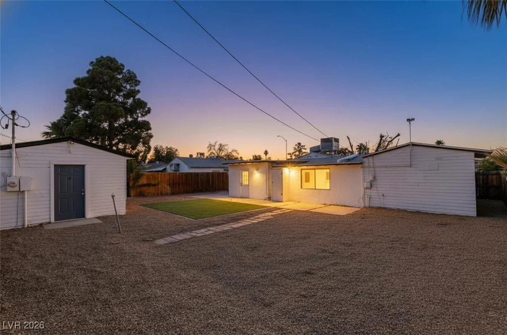 1120 Norman, Las Vegas, NV 89104