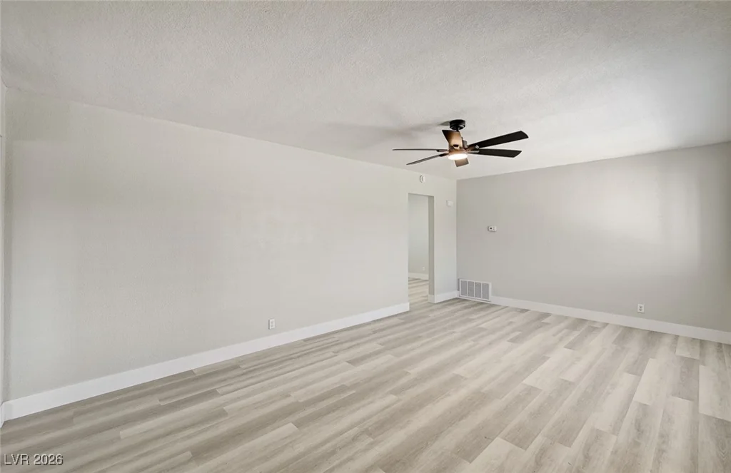 700 Easy, Las Vegas, NV 89107