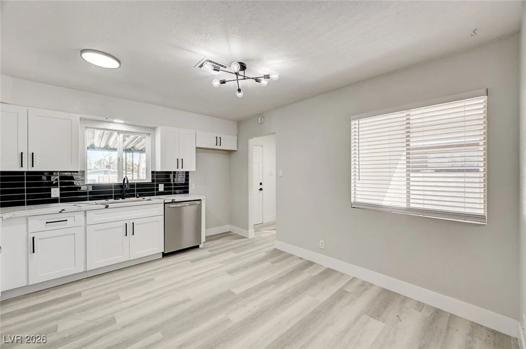 700 Easy, Las Vegas, NV 89107