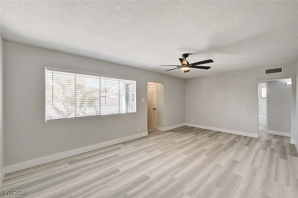 700 Easy, Las Vegas, NV 89107