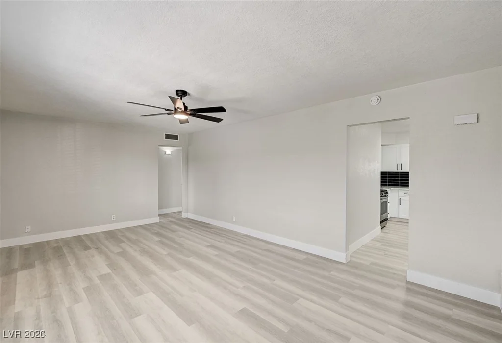 700 Easy, Las Vegas, NV 89107