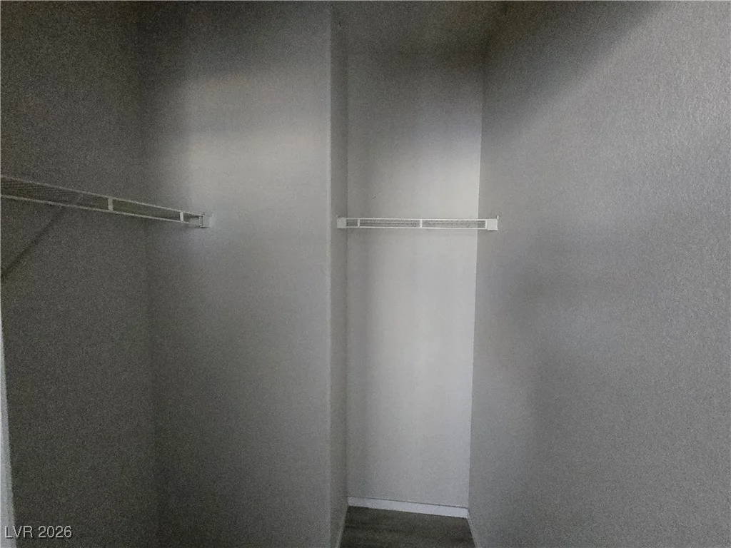 2011 Sue, Las Vegas, NV 89108