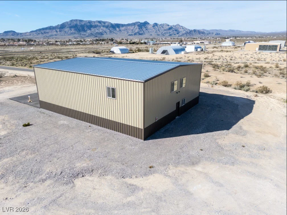 1180 Airplane, Pahrump, NV 89060