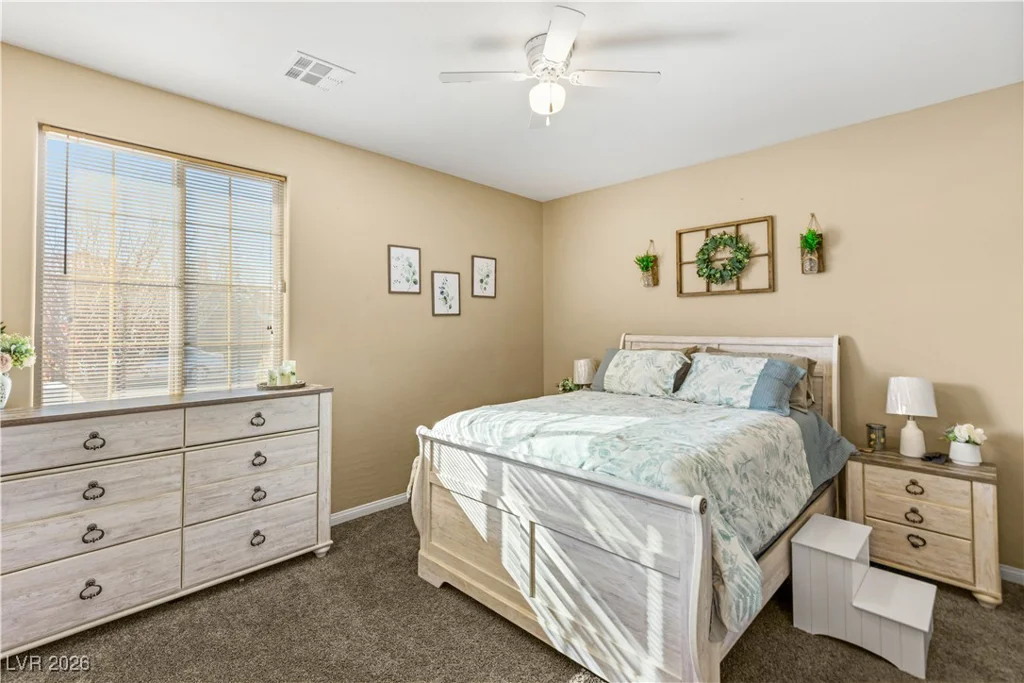 5776 Silver Cascade, Las Vegas, NV 89131