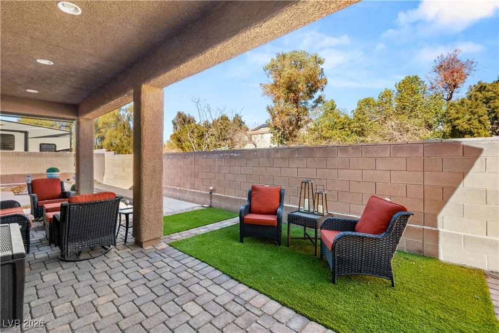 5776 Silver Cascade, Las Vegas, NV 89131
