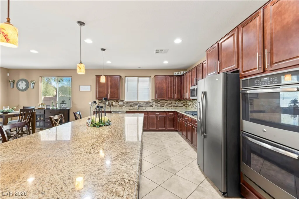 5776 Silver Cascade, Las Vegas, NV 89131