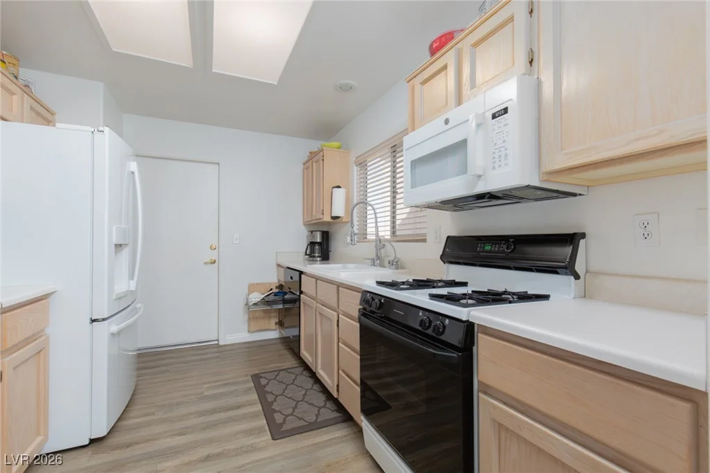 10627 Mission Lakes, Las Vegas, NV 89134