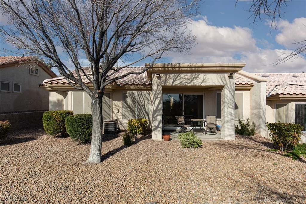 10627 Mission Lakes, Las Vegas, NV 89134