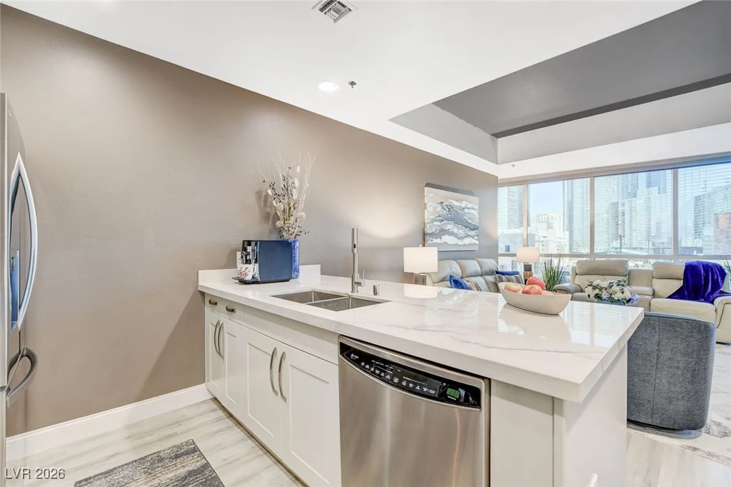 4525 Dean Martin, Las Vegas, NV 89103