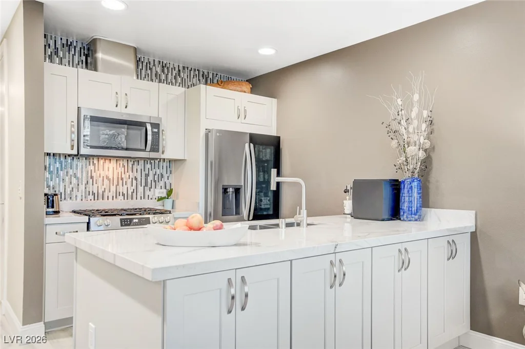 4525 Dean Martin, Las Vegas, NV 89103