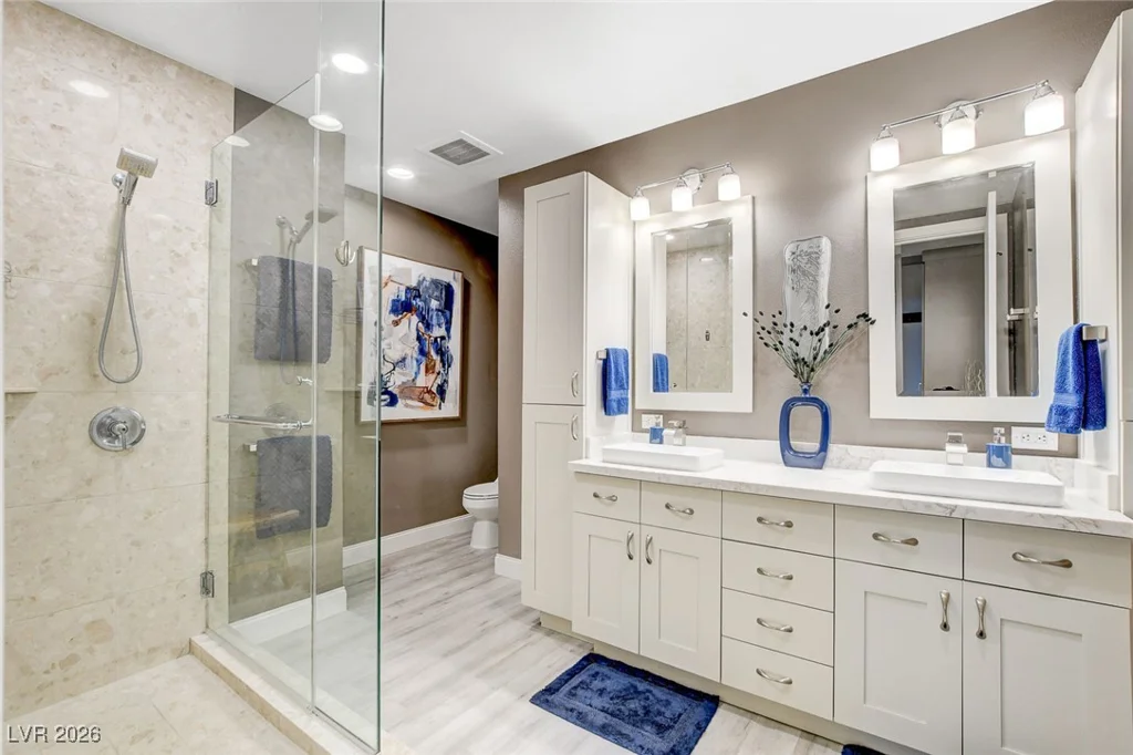 4525 Dean Martin, Las Vegas, NV 89103