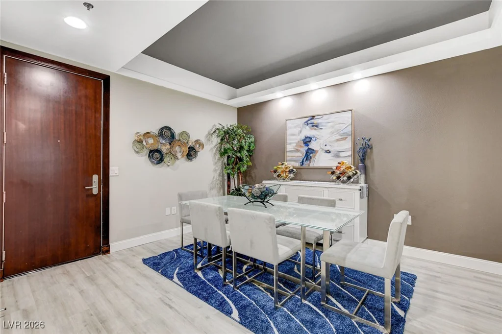 4525 Dean Martin, Las Vegas, NV 89103