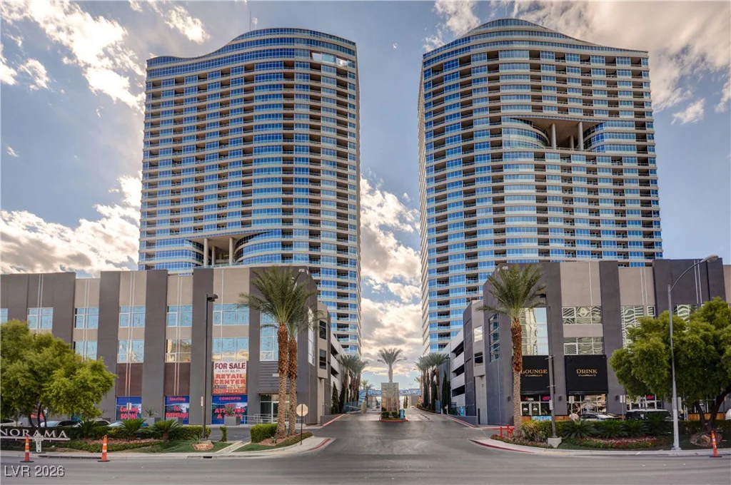 4525 Dean Martin, Las Vegas, NV 89103