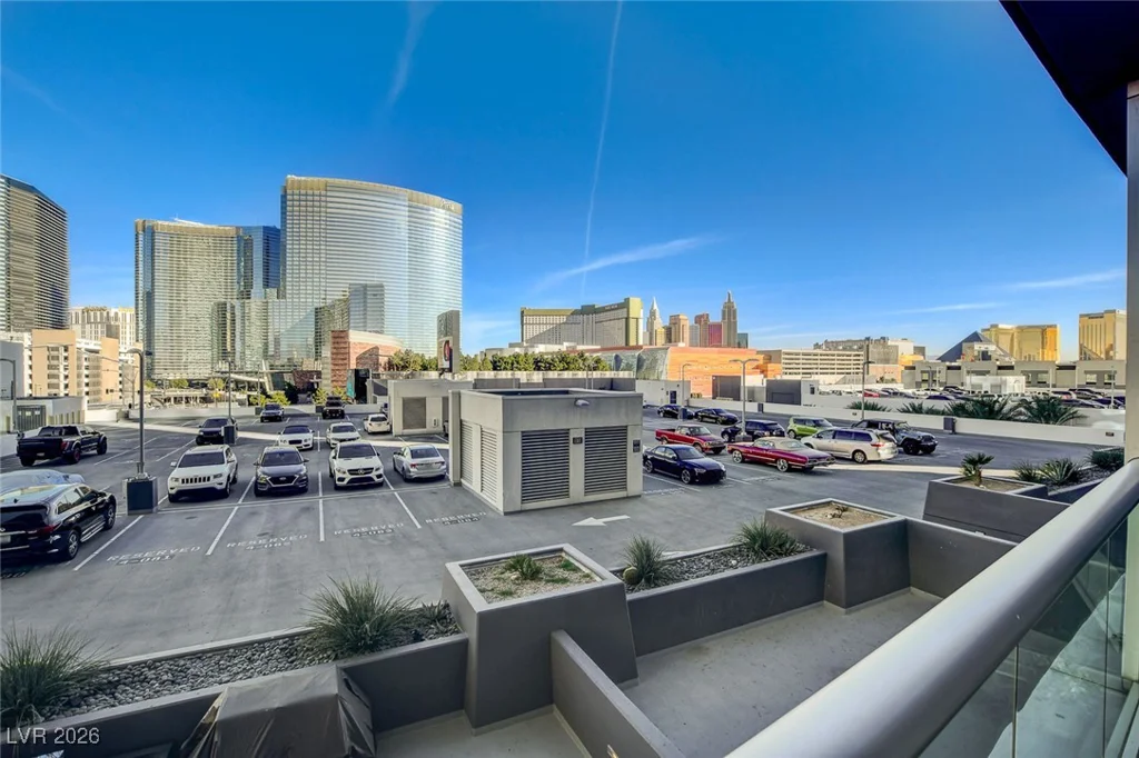 4525 Dean Martin, Las Vegas, NV 89103