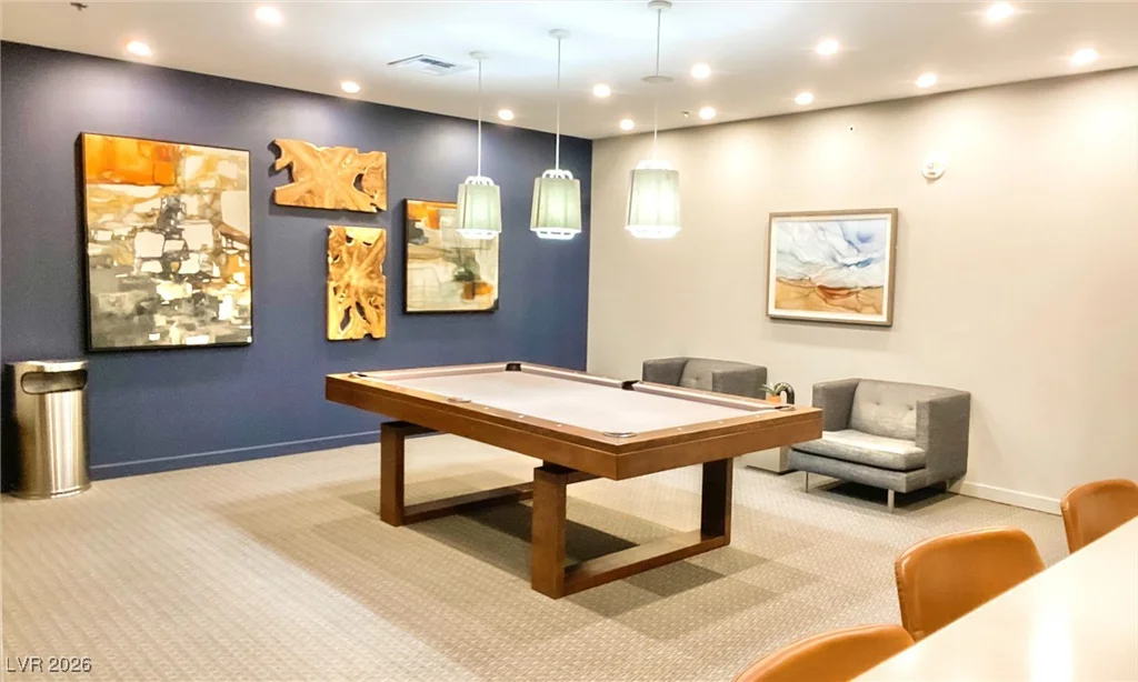 4525 Dean Martin, Las Vegas, NV 89103