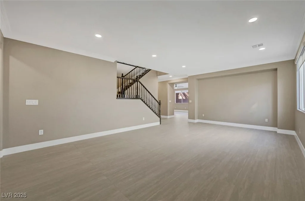 2112 Merganser, North Las Vegas, NV 89084
