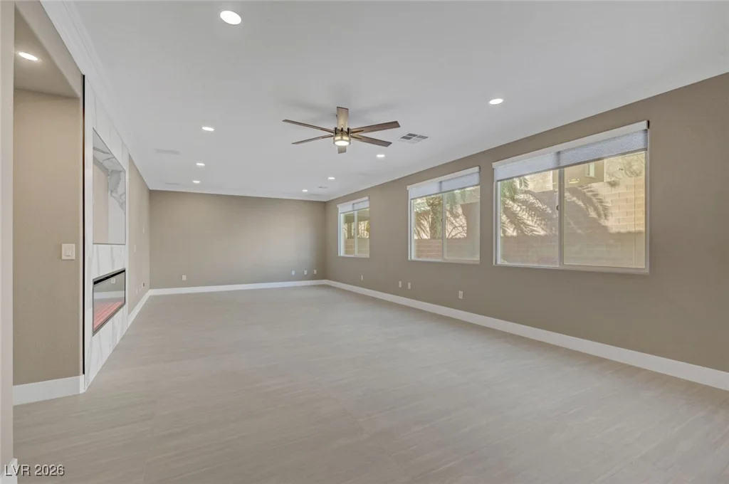 2112 Merganser, North Las Vegas, NV 89084