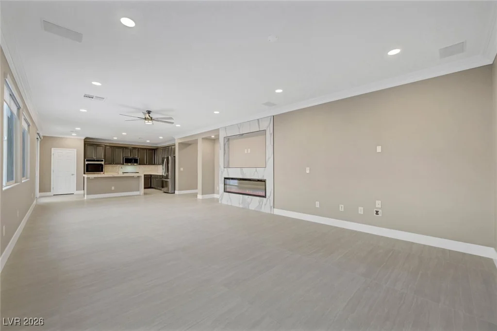 2112 Merganser, North Las Vegas, NV 89084