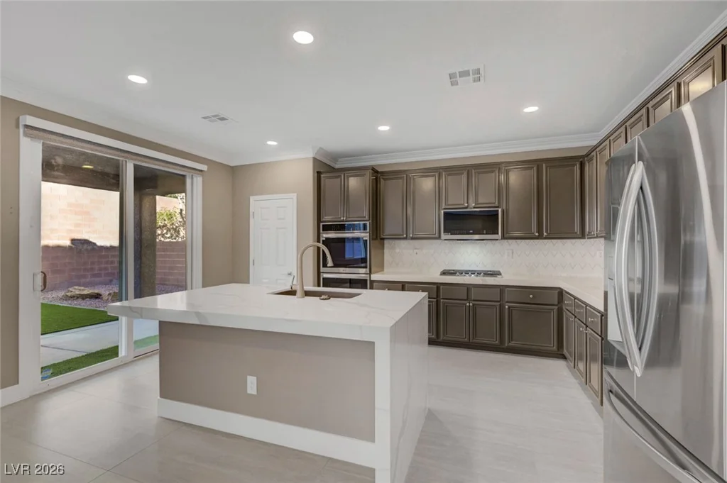2112 Merganser, North Las Vegas, NV 89084