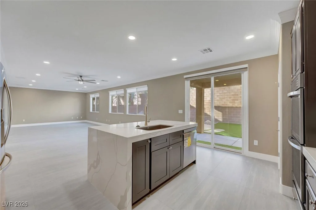 2112 Merganser, North Las Vegas, NV 89084