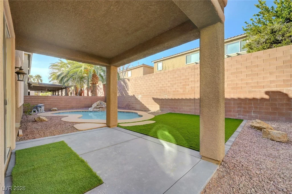 2112 Merganser, North Las Vegas, NV 89084