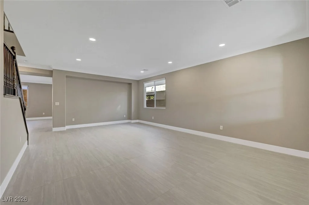 2112 Merganser, North Las Vegas, NV 89084