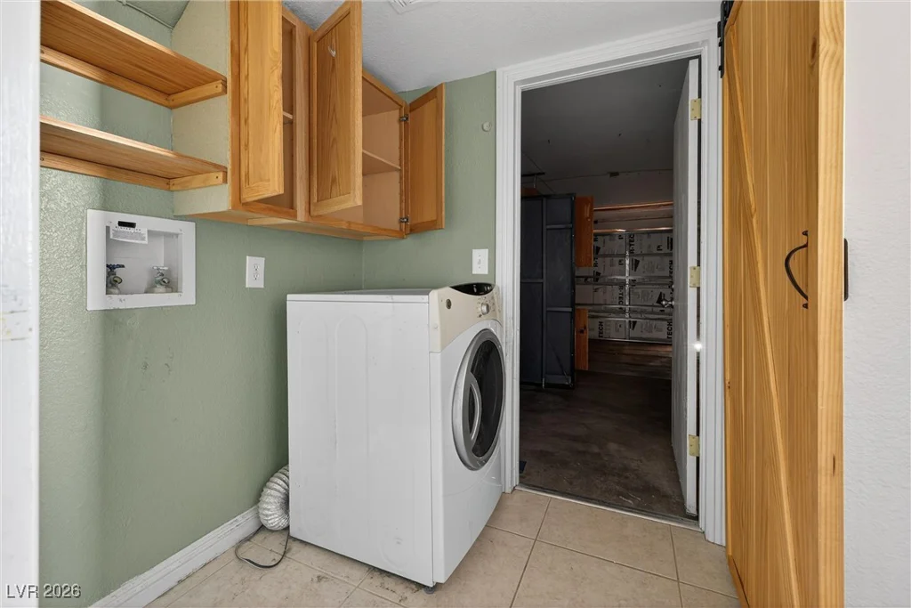 713 Strawberry, Henderson, NV 89002