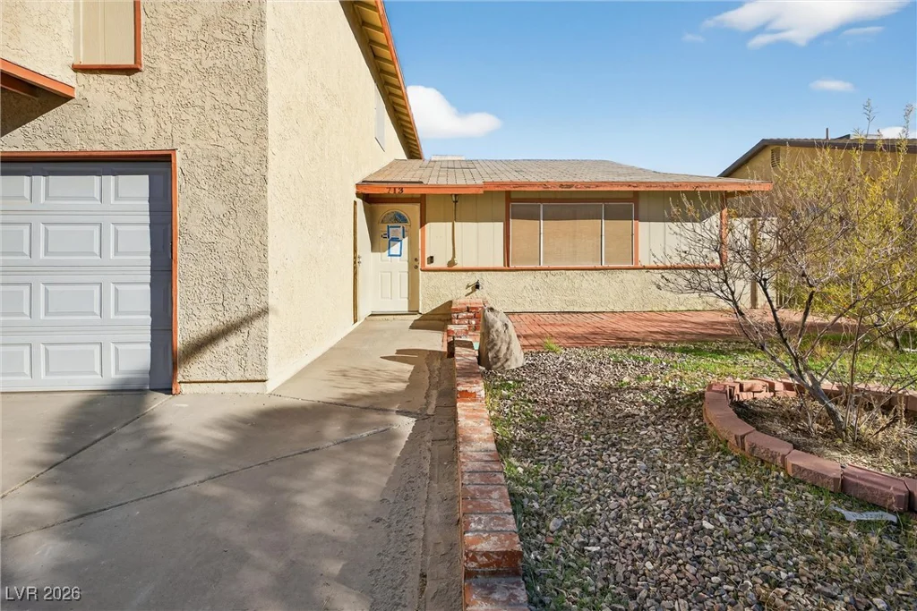 713 Strawberry, Henderson, NV 89002