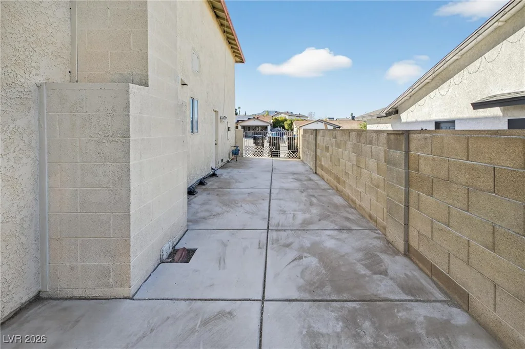 713 Strawberry, Henderson, NV 89002