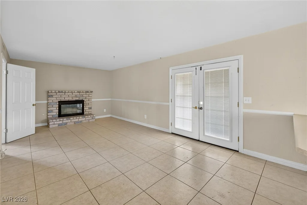 713 Strawberry, Henderson, NV 89002