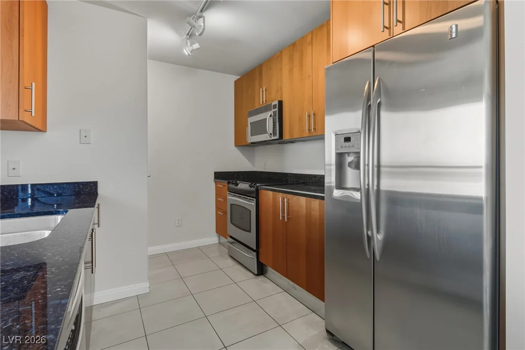 200 Sahara, Las Vegas, NV 89102