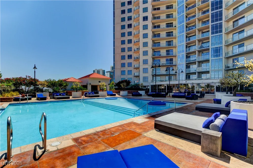 200 Sahara, Las Vegas, NV 89102
