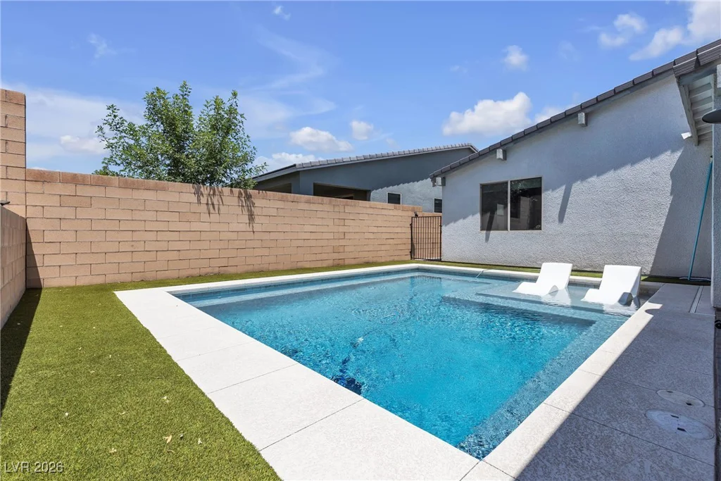 5927 Villa Loma, Las Vegas, NV 89148