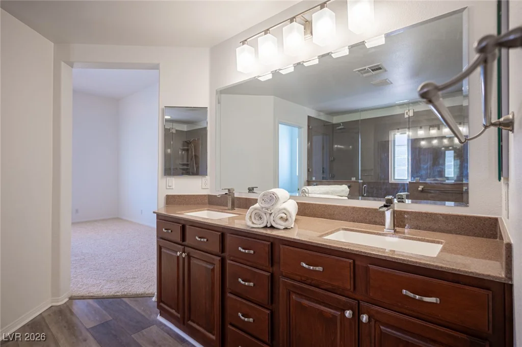 1905 Little Bow, North Las Vegas, NV 89084