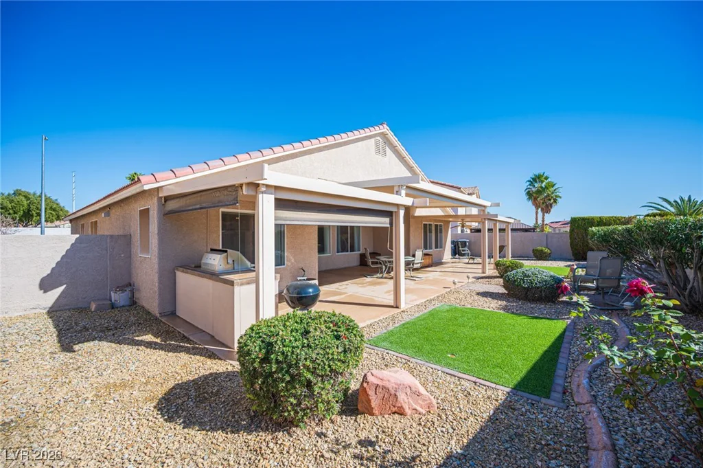 1905 Little Bow, North Las Vegas, NV 89084