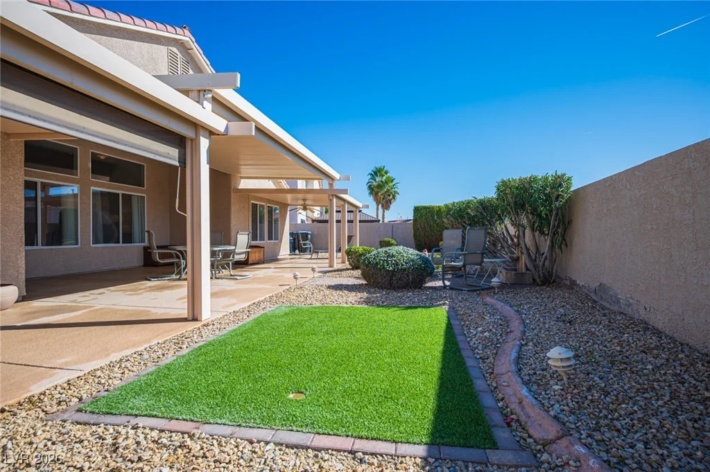 1905 Little Bow, North Las Vegas, NV 89084
