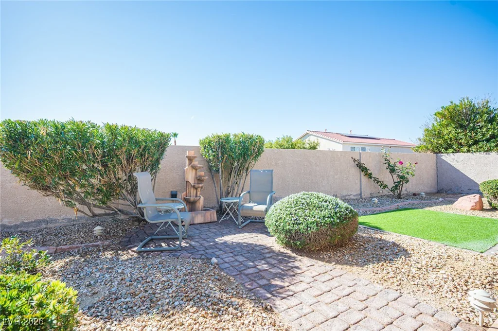1905 Little Bow, North Las Vegas, NV 89084