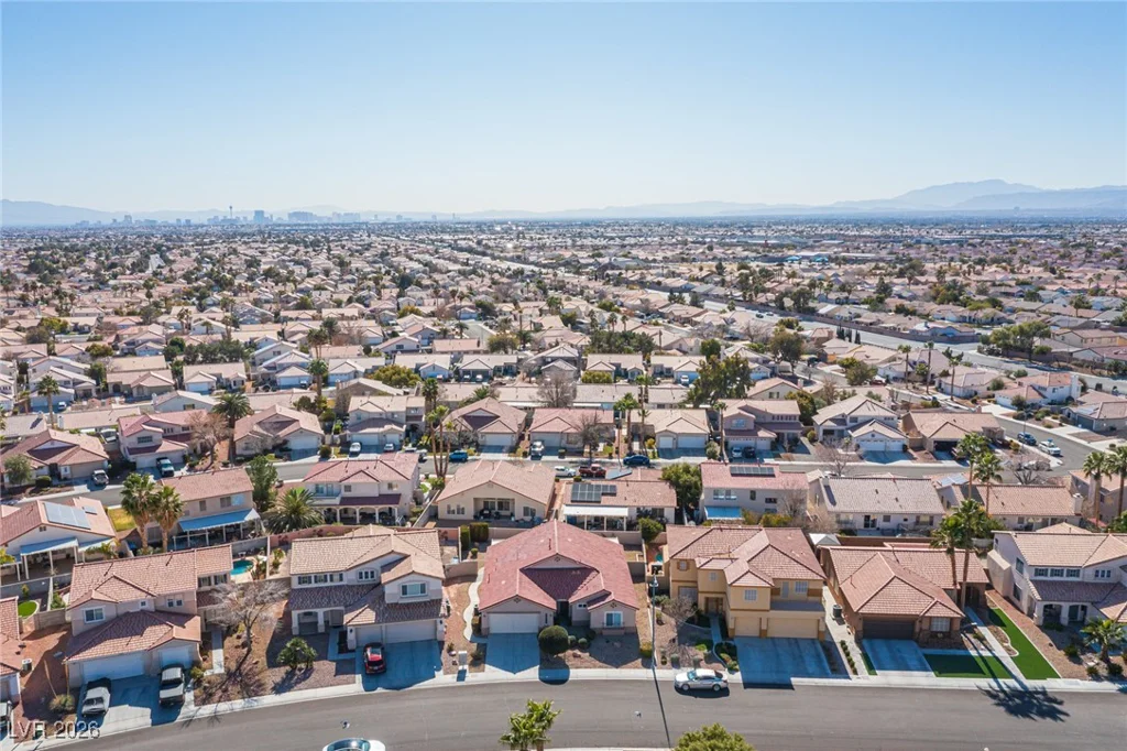 1905 Little Bow, North Las Vegas, NV 89084