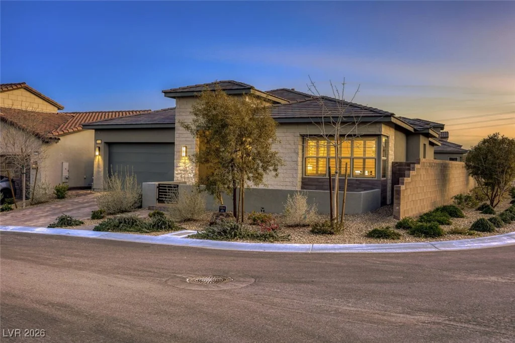 11729 Belorado, Las Vegas, NV 89138