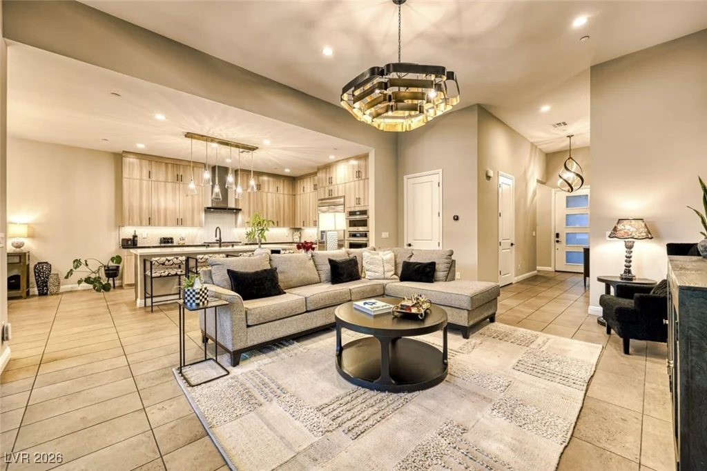 11729 Belorado, Las Vegas, NV 89138