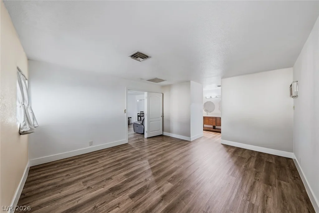 3068 Topaz, Las Vegas, NV 89121