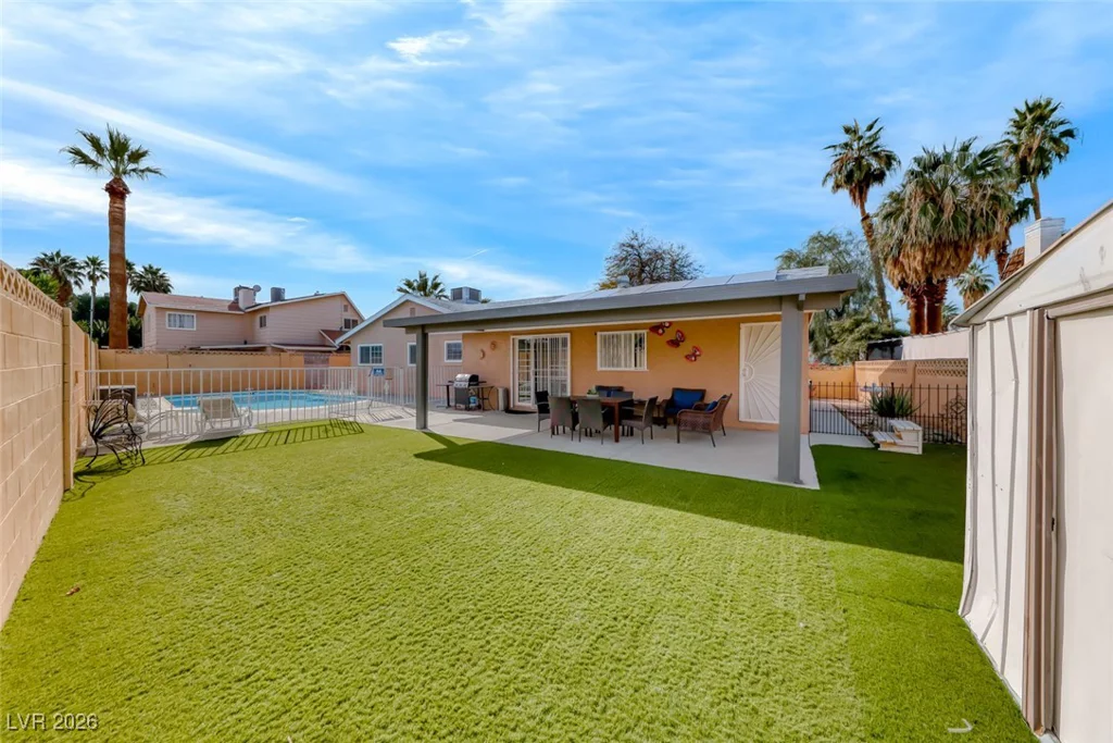 3068 Topaz, Las Vegas, NV 89121