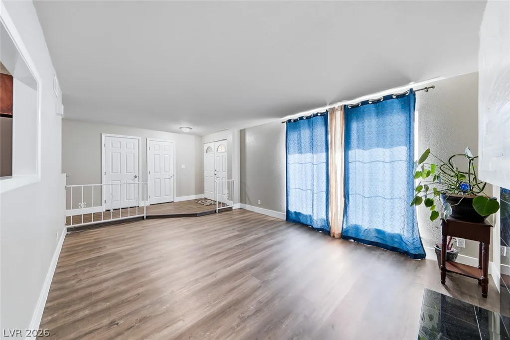 3068 Topaz, Las Vegas, NV 89121