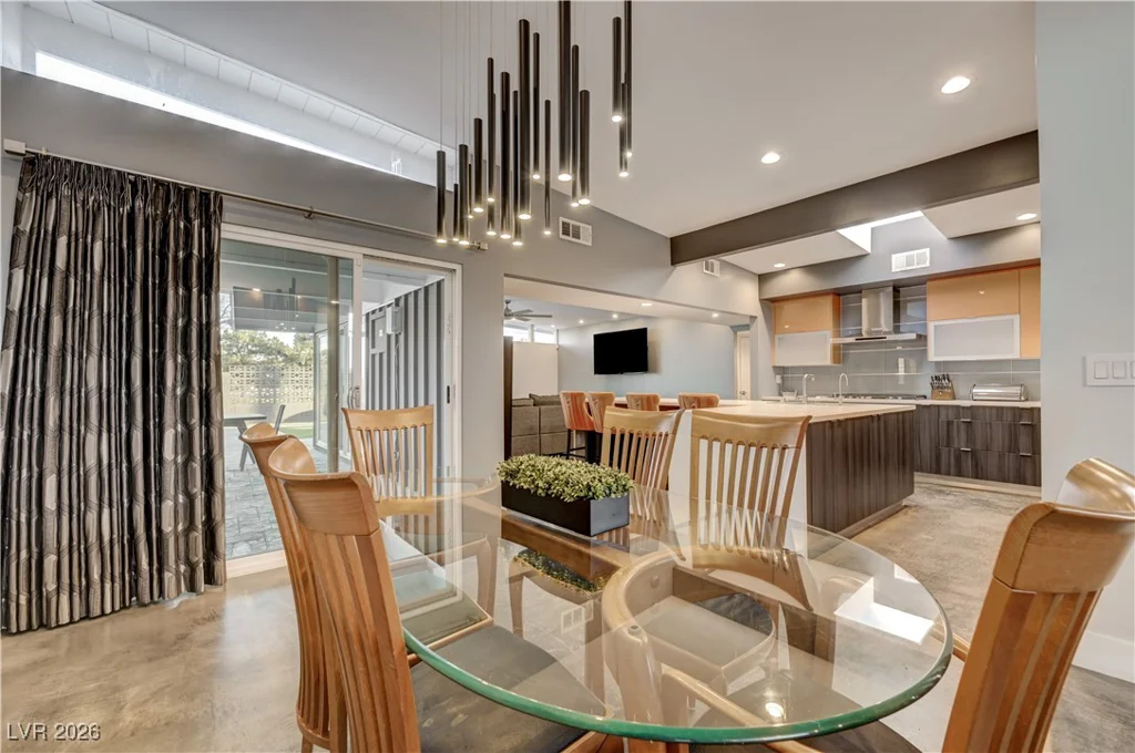 3398 Seneca, Las Vegas, NV 89169