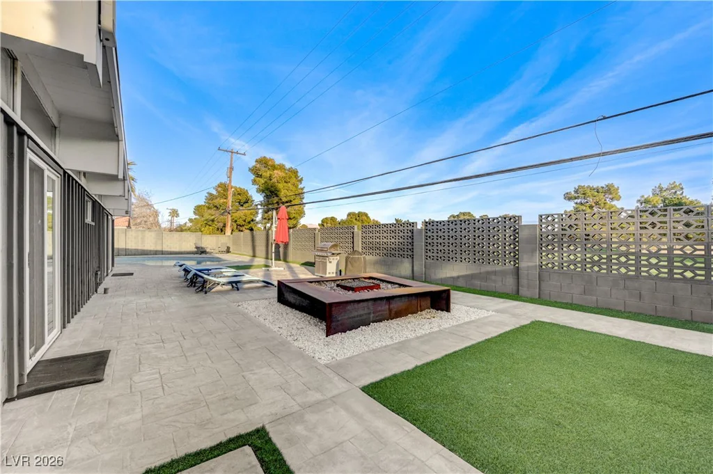 3398 Seneca, Las Vegas, NV 89169