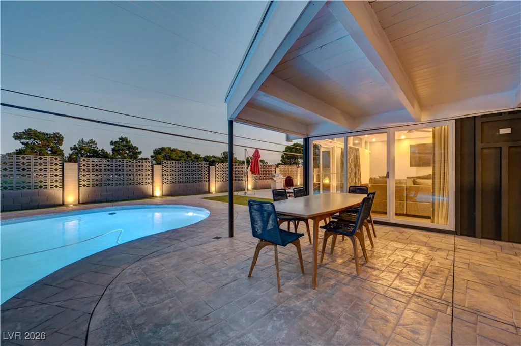 3398 Seneca, Las Vegas, NV 89169